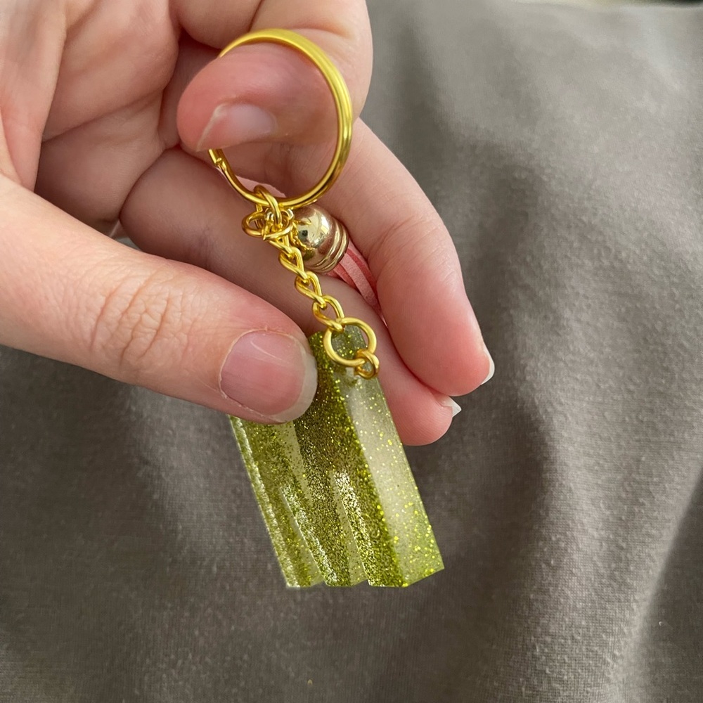 Handmade Letter "M" Keychain - Picture 3 of 6